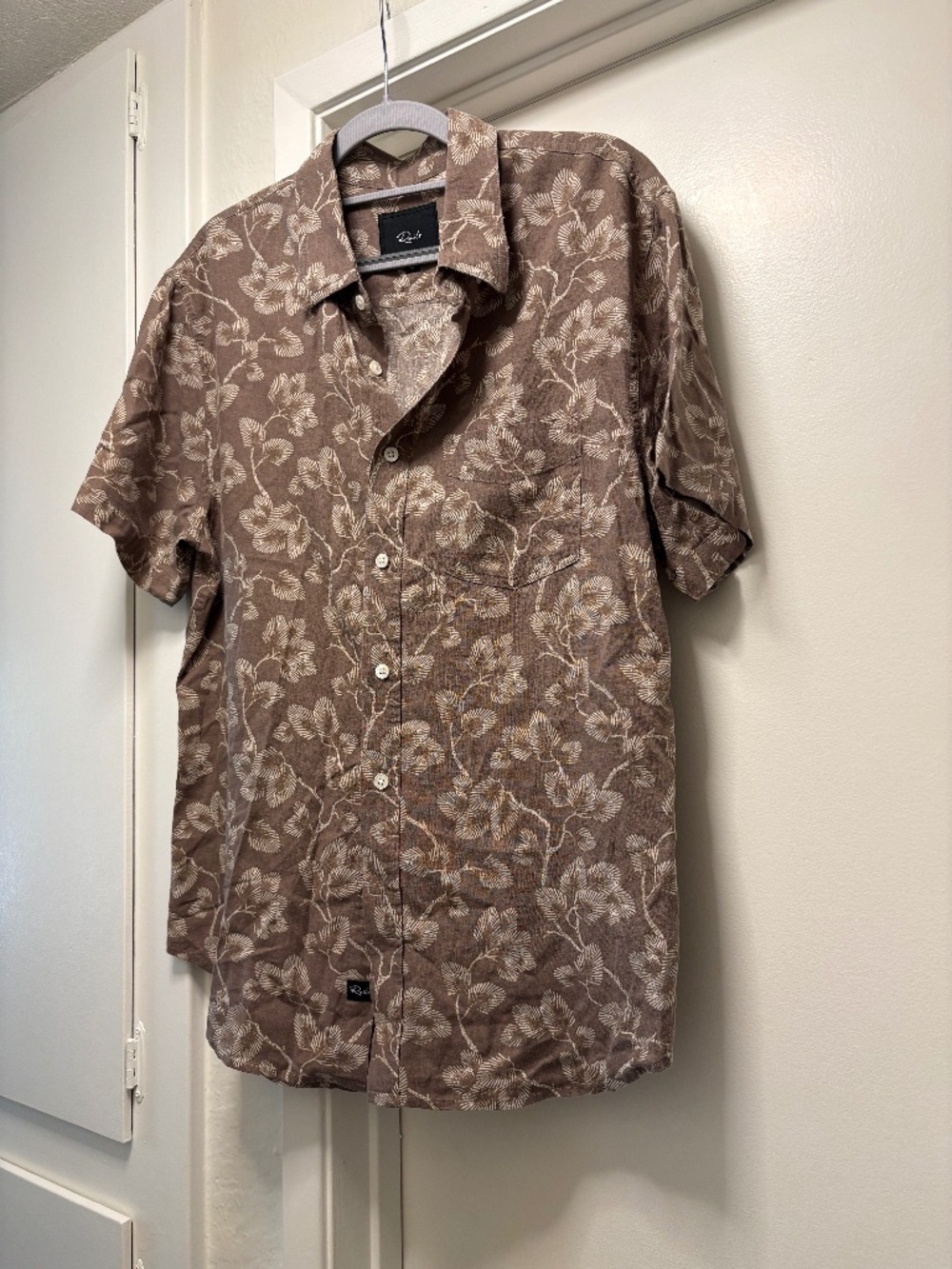 Rails “Carson” camp shirt - maple print - size medium